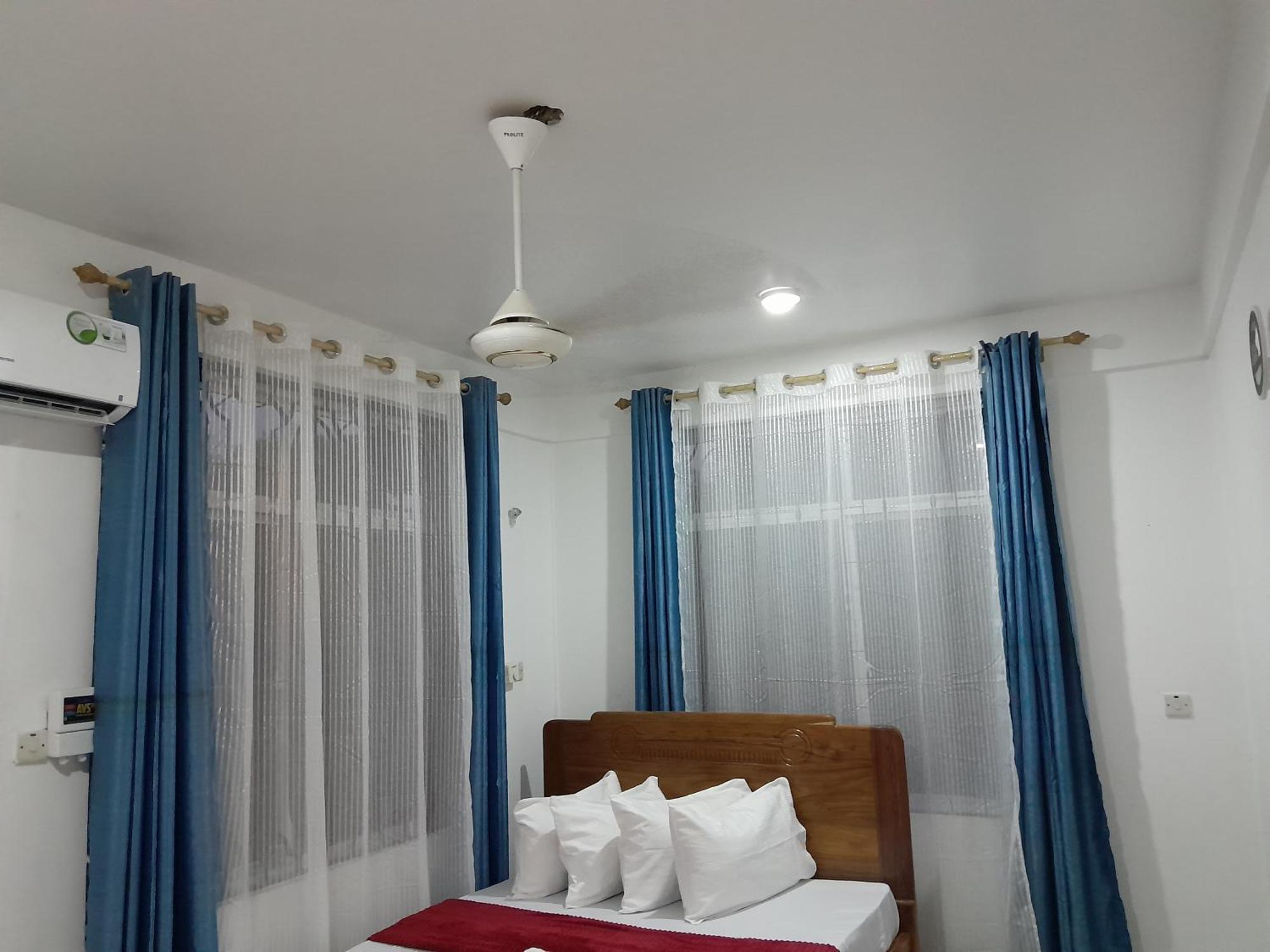 Valley Breeze Hotel Dar es Salaam Exterior foto
